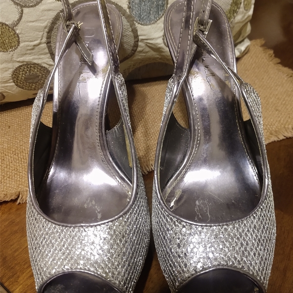 N by Nicole Miller heels - Picture 2 of 4